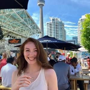 Meet your Posher, Veronica